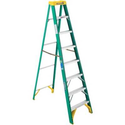 Werner 8 Ft. Fiberglass Step Ladder with 225 Lb. Load Capacity Type II Ladder Rating